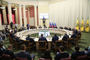 На заседании Совета законодателей ПФО обсудили возобновление программы детского туристического кешбэка