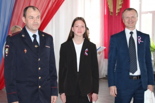 В преддверии празднования Дня России в Кудымкаре состоялась традиционная церемония вручения паспортов