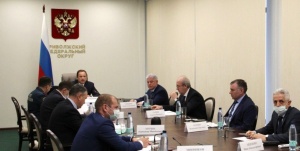 Игорь Комаров провел совещание с высшими должностными лицами регионов ПФО