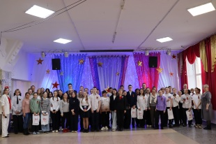 В паркетном зале Культурно-Делового Центра города Кудымкара состоялось торжественное вручение паспортов.