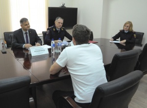 Главный федеральный инспектор по Пермскому краю Сергей Половников и начальник краевого МВД провели совместный прием граждан