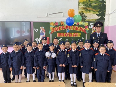 В Кудымкарском муниципальном округе сотрудники полиции встретились с кадетами