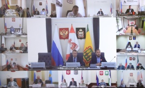 В ПФО обсудили вопрос поддержки работающей молодежи