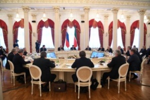 «Важно не допустить отдаления власти от граждан», - сказал Игорь Комаров о проекте закона «Об общих принципах организации местного самоуправления в единой системе публичной власти»