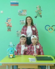 29 ноября на базе Детского сада № 11 г. Кудымкара прошли соревнования «Создатели будущего» по робототехнике и конструированию среди дошкольников и младших школьников Кудымкарского муниципального округа