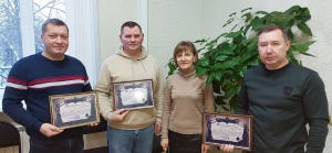 За активную гражданскую позицию: депутаты Думы получили благодарность от военных