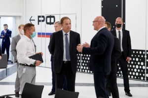 Дмитрий Чернышенко и Игорь Комаров обсудили подходы социально-экономического развития ПФО