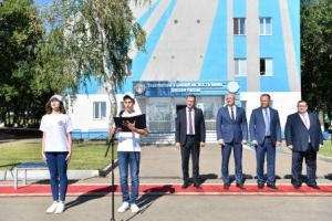 Дмитрий Чернышенко и Игорь Комаров в Саратове приняли участие в церемонии посвящения в студенты