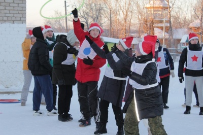 «Новогодние веселые старты» в Кудымкарском муниципальном округе объединили детей и полицейских