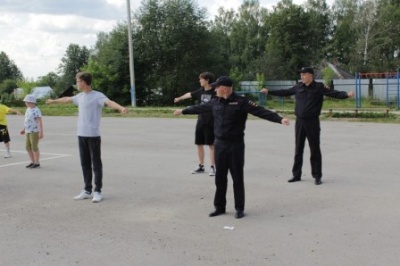 Кудымкарские полицейские присоединились к акции «Зарядка со стражем порядка»
