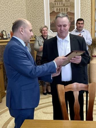 Кунгурский железнодорожник награжден полпредом президента РФ в ПФО