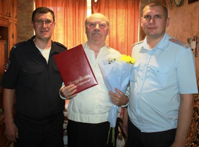 В Кудымкаре полицейские поздравили с 85-летием ветерана МВД