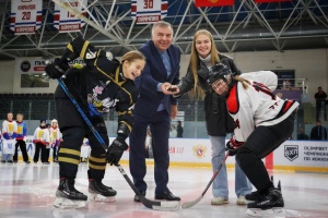 Юные хоккеистки Пермского края борются за победу в турнире «Хрустальная тиара»