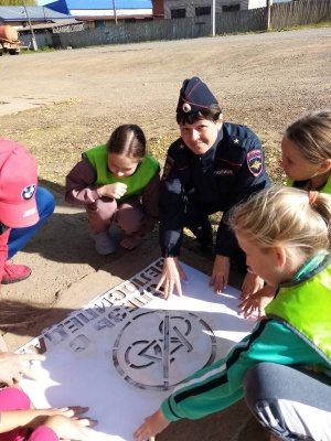 В Кудымкарском муниципальном округе прошла акция « Безопасность на асфальте».